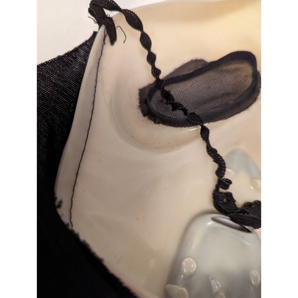 VTG Ghost Face Plastic/Rubber Horror Movie Halloween Mask Easter Fun long chin - Picture 4 of 10